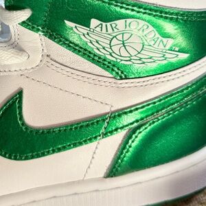 Air Jordan special edition Cash Money Green / Master Green .. AJ1